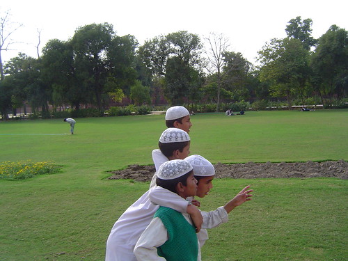 Young Muslims Eyeing the Taj