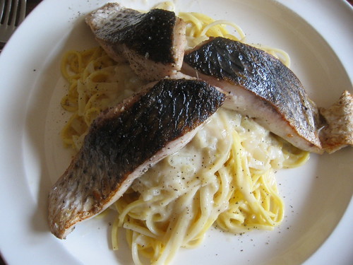 Grilled mullet with spaghetti in fish and fennel sauce
